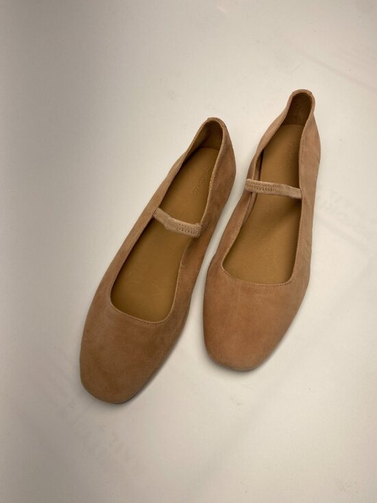 Madewell Shoes - Madewell Womens Warm Sand The Greta Ballet Flat Sz 11
